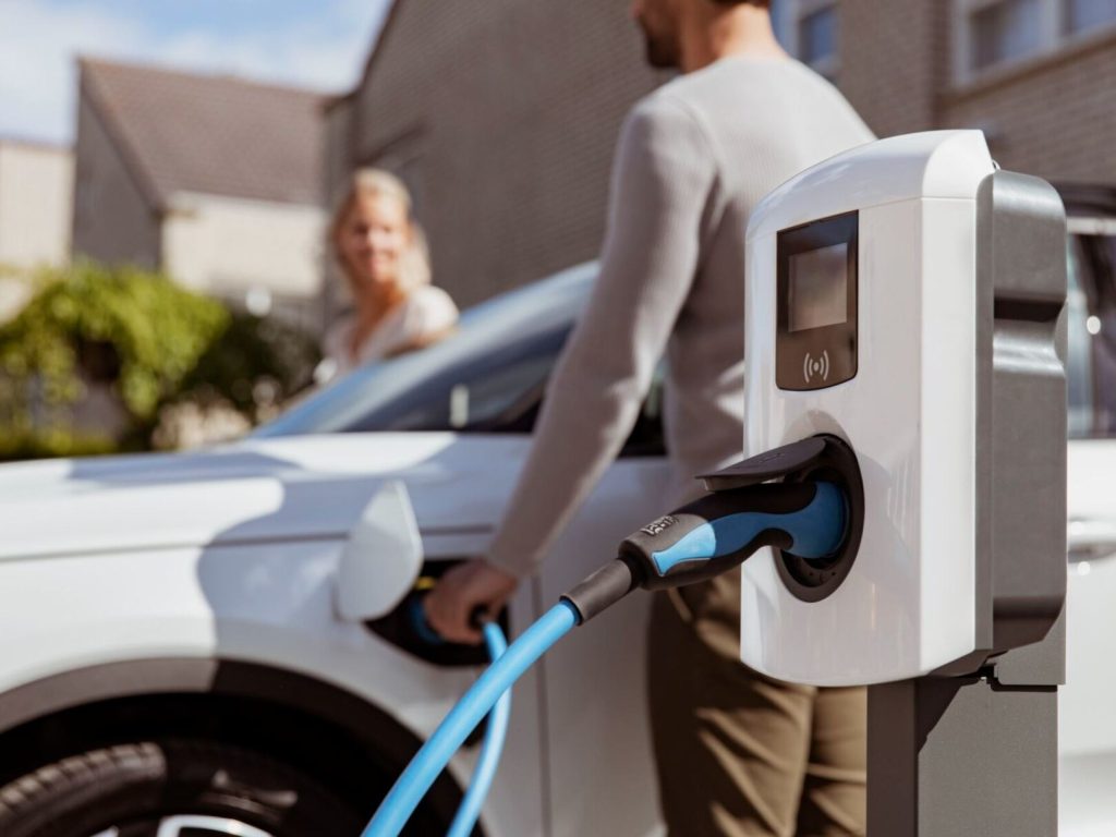 Bornes Express. Installation de bornes de recharge à Montréal et environs