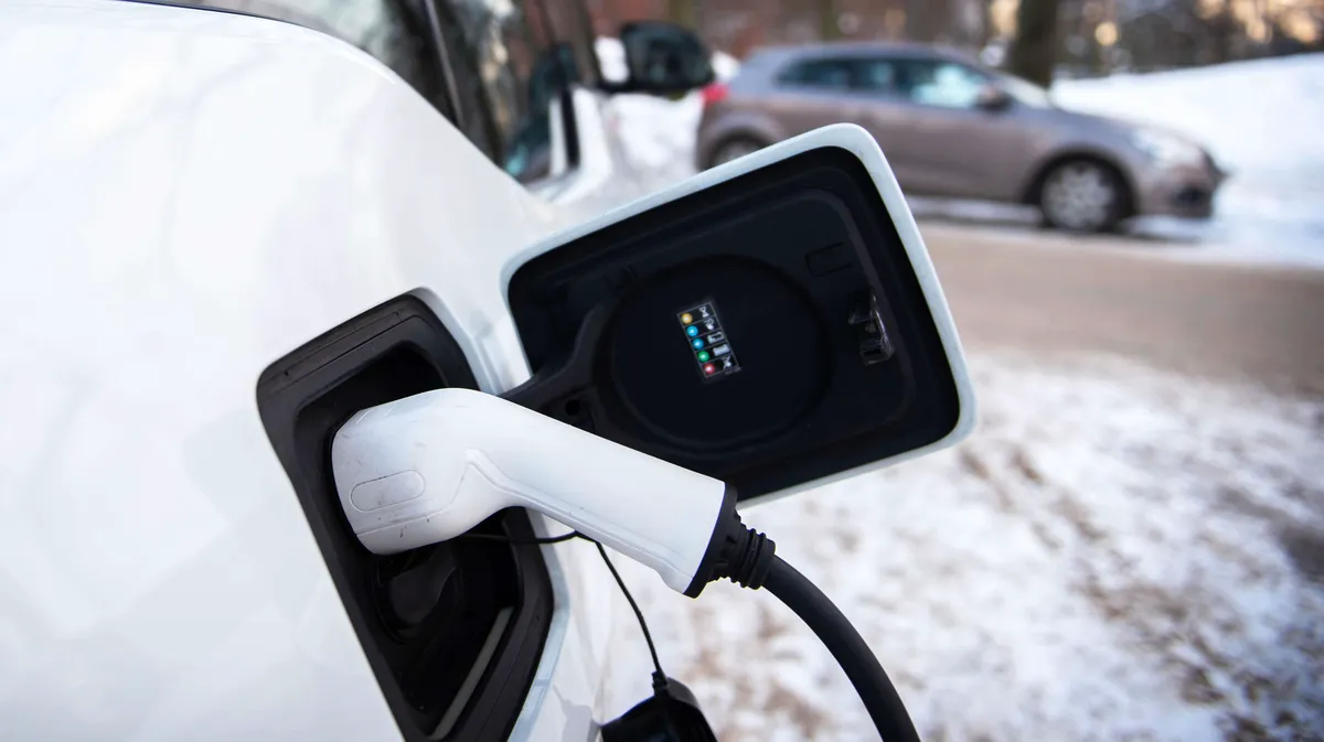 borne de recharge hiver québécois
