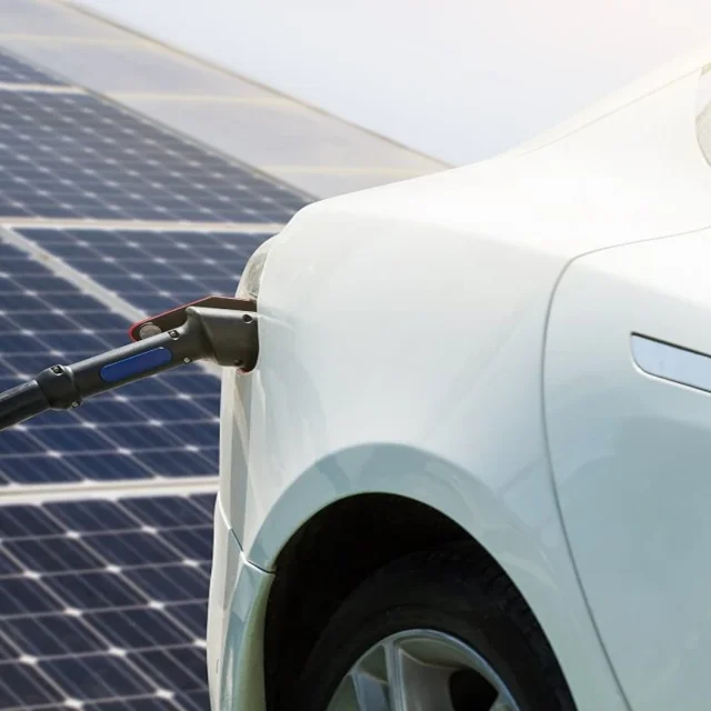 recharge solaire VE Québec