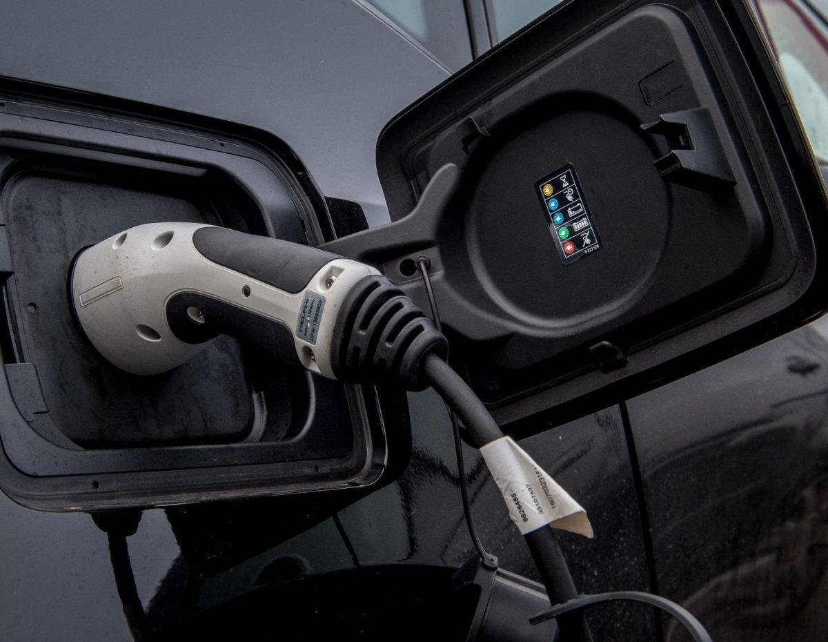 borne de recharge airbnb québec