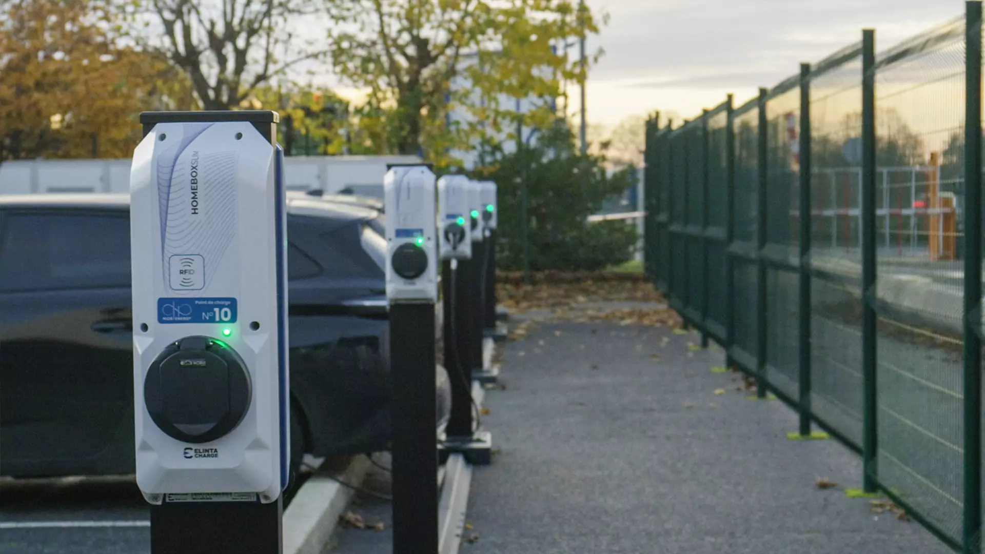 Bornes Recharge Stationnement Montréal